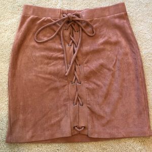 NEVER WORN: Mini Pink Tight Skirt
